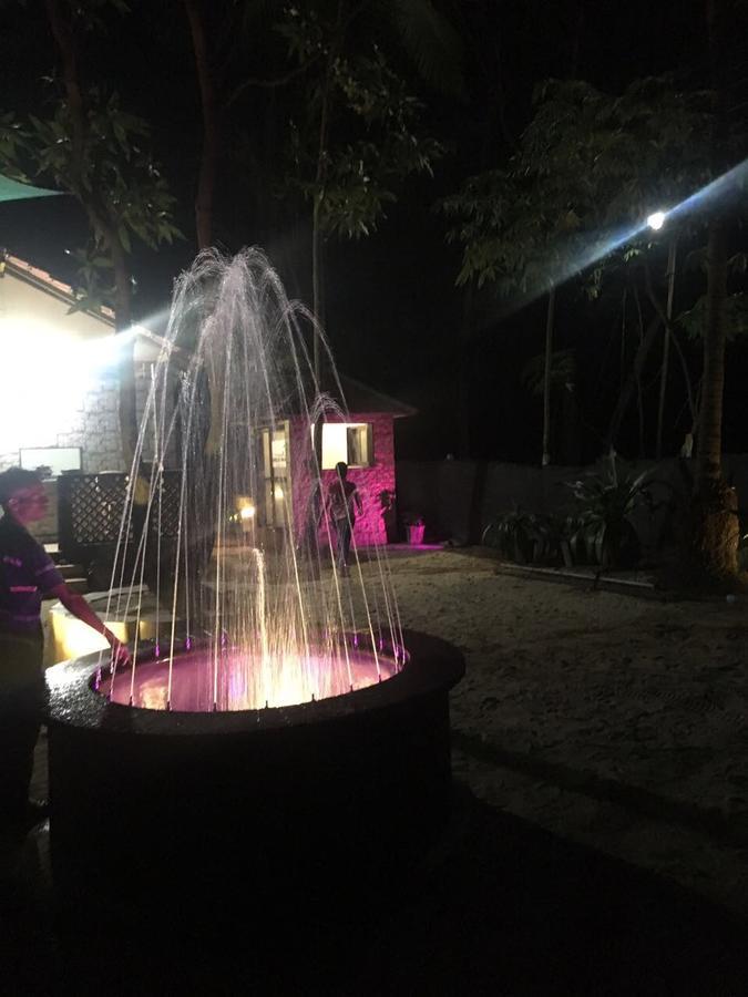 Breezywood Resort มัลวาน ภายนอก รูปภาพ